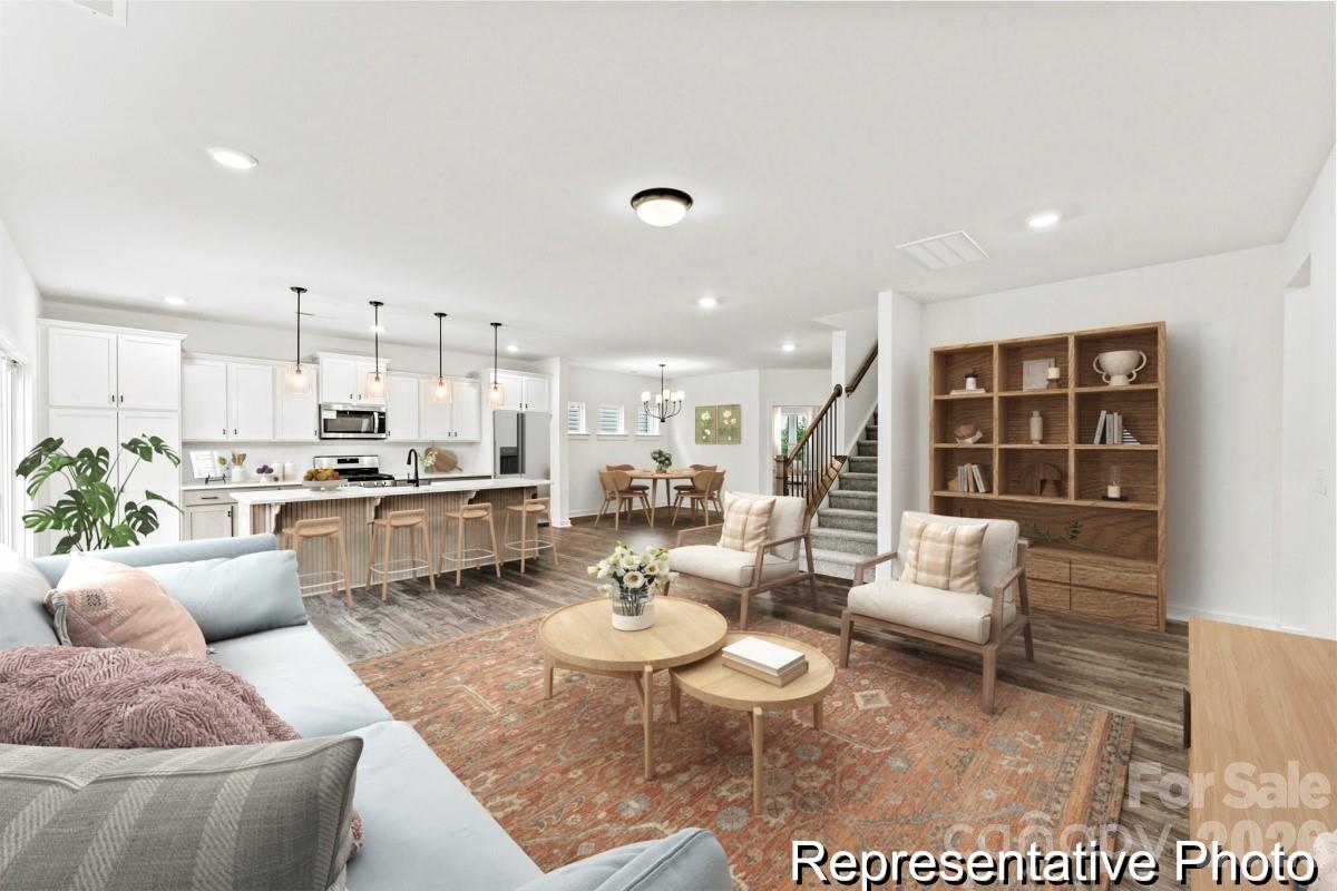 5321 Hutchinson Way 84