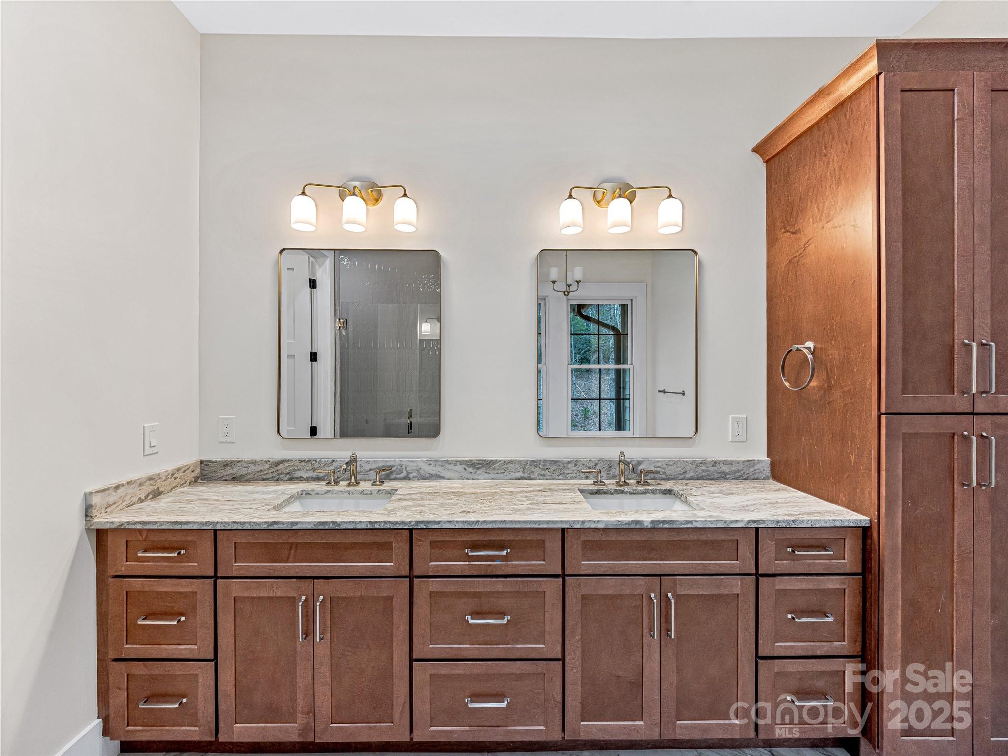 Poplar Ridge - Residential