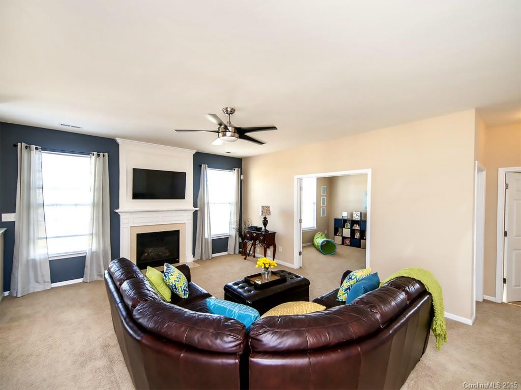 Steele Creek Landing - Residential