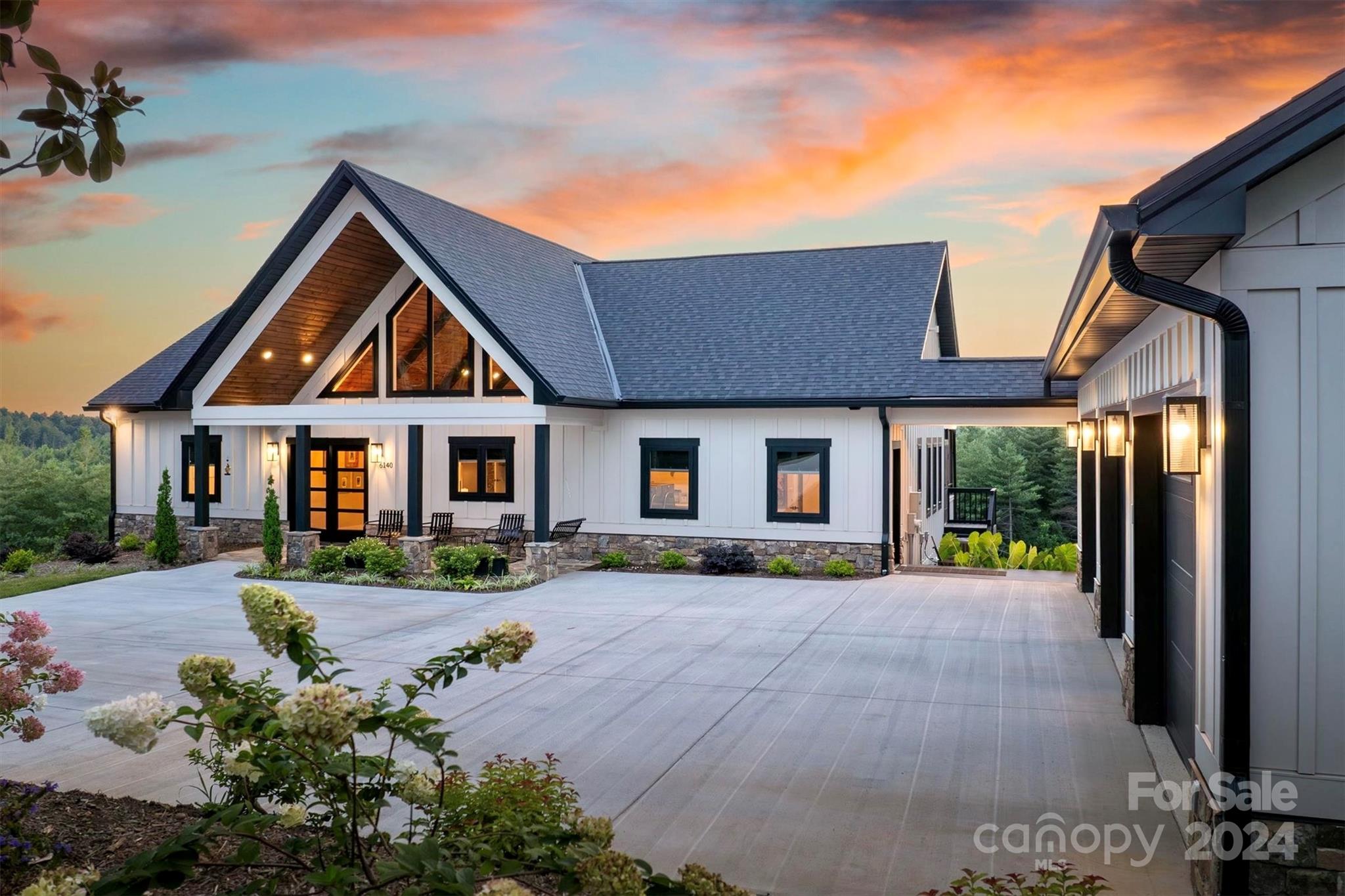 The Coves Mountain River Club - Residential