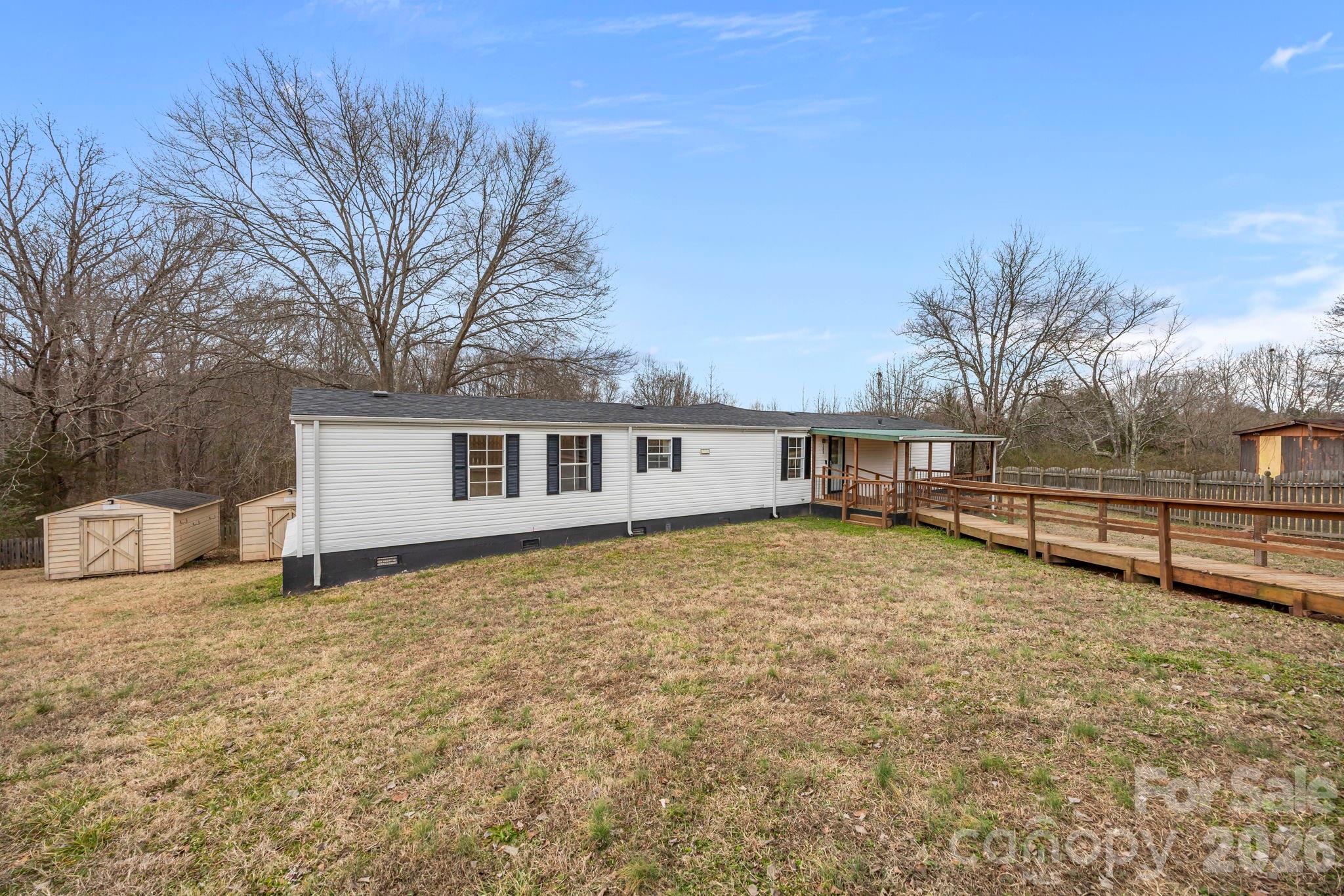 101 Twisted Oak Lane