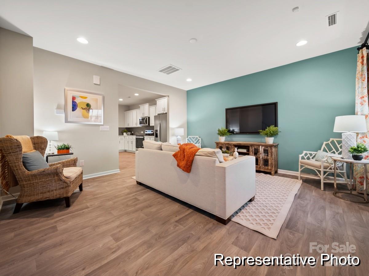 3035 Howell Mill Road 51