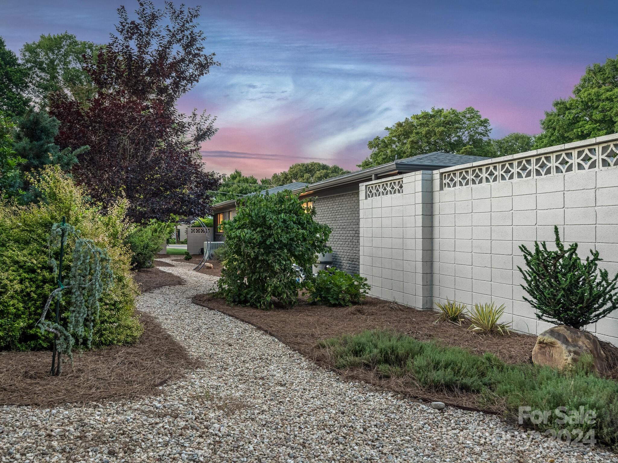 Town And Country Estates - Residential