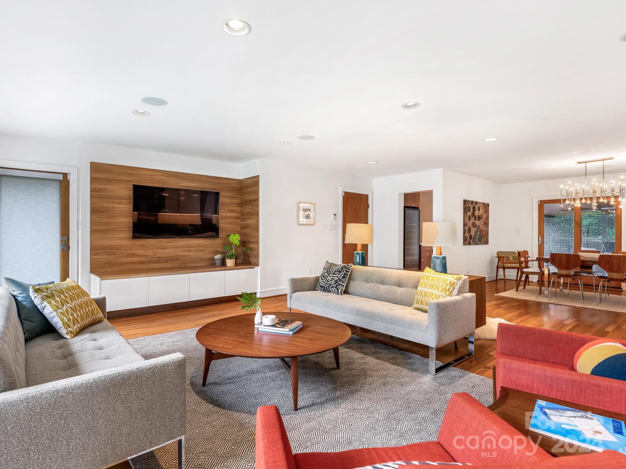 Town And Country Estates - Residential