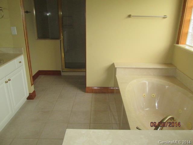 Meadow Lakes II - Residential