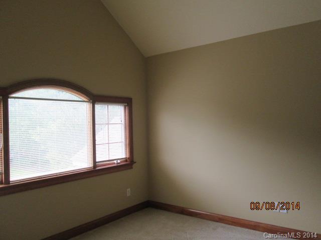 Meadow Lakes II - Residential