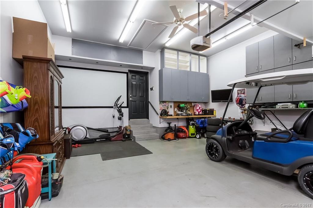 Blue Stone Harbor - Residential