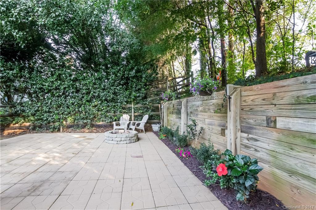 Blue Stone Harbor - Residential