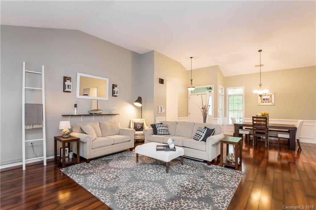 Blue Stone Harbor - Residential