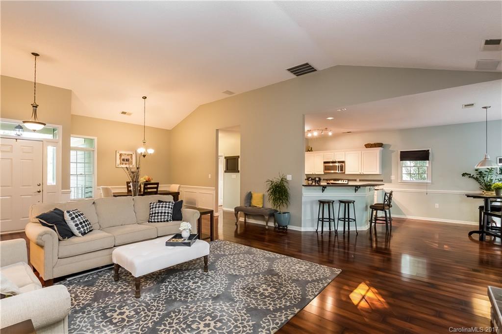 Blue Stone Harbor - Residential