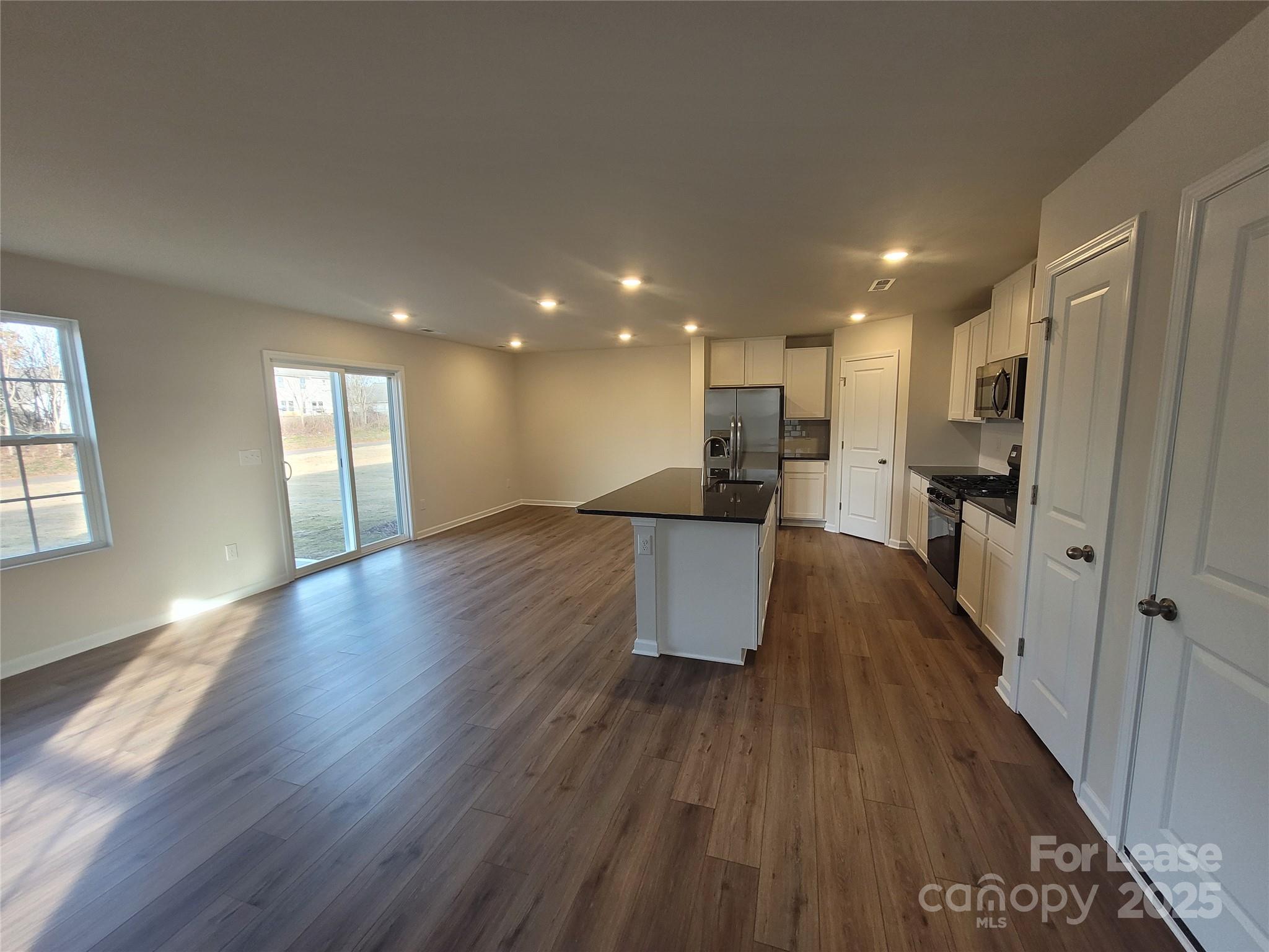 Sullivan Farm - Residential Lease