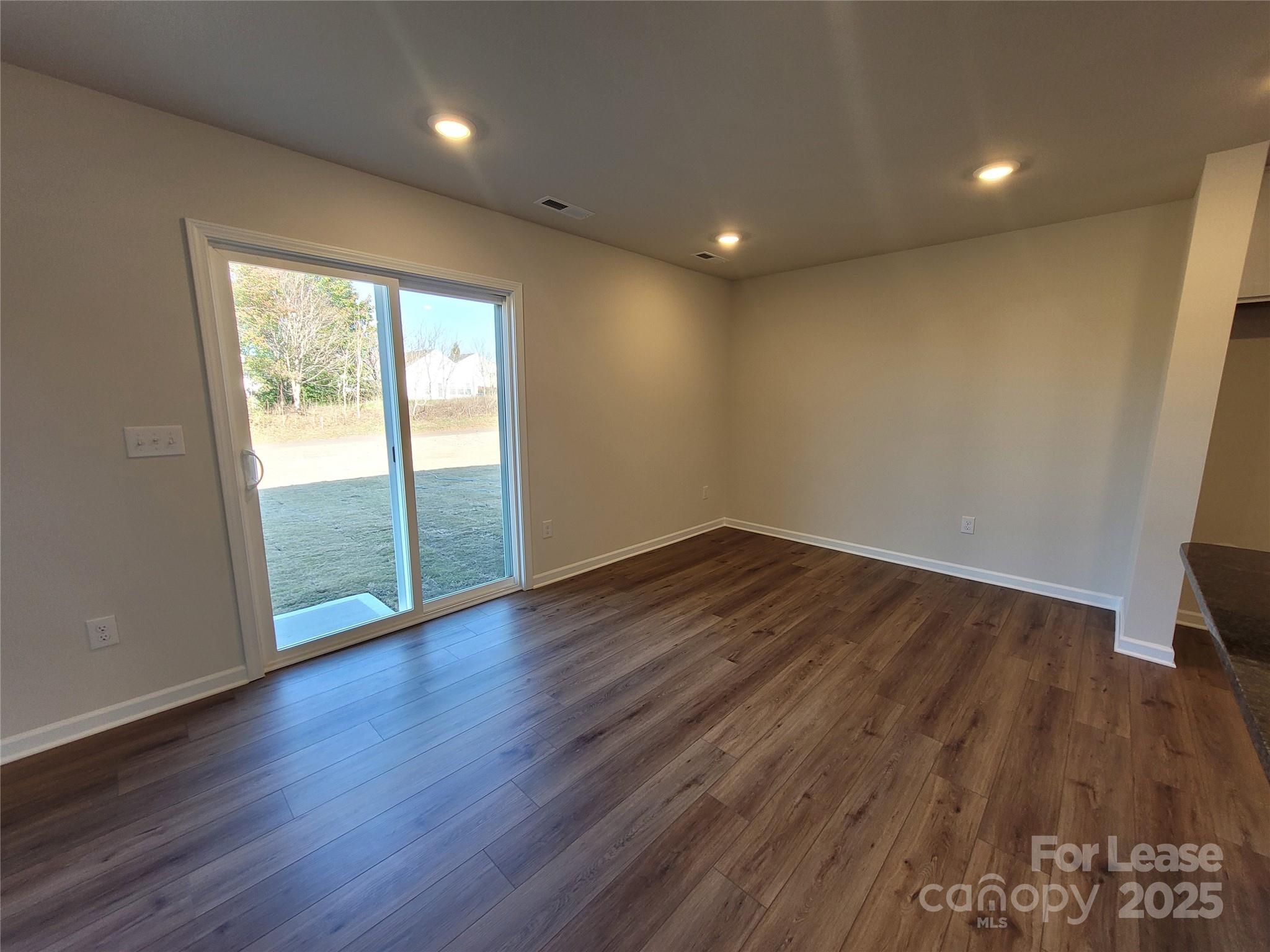 Sullivan Farm - Residential Lease