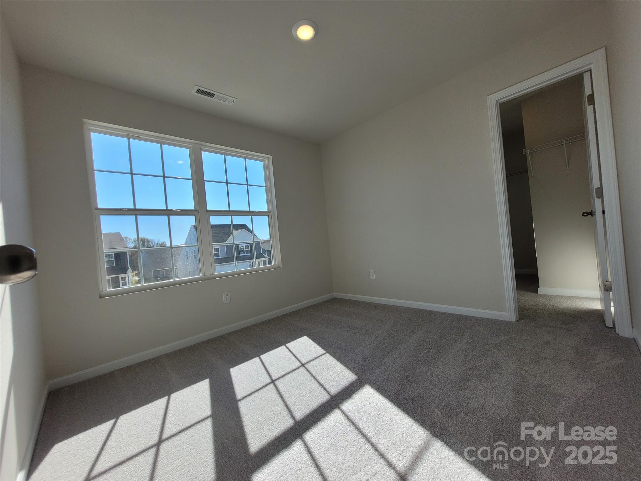 Sullivan Farm - Residential Lease