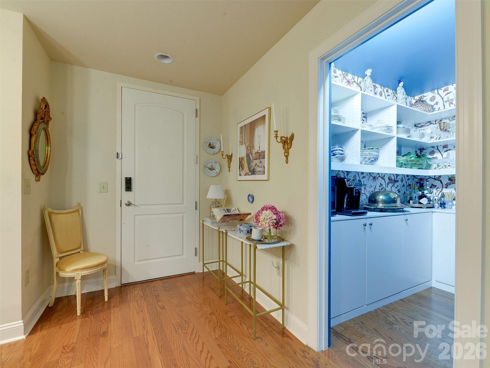 701 Royal Court #306
