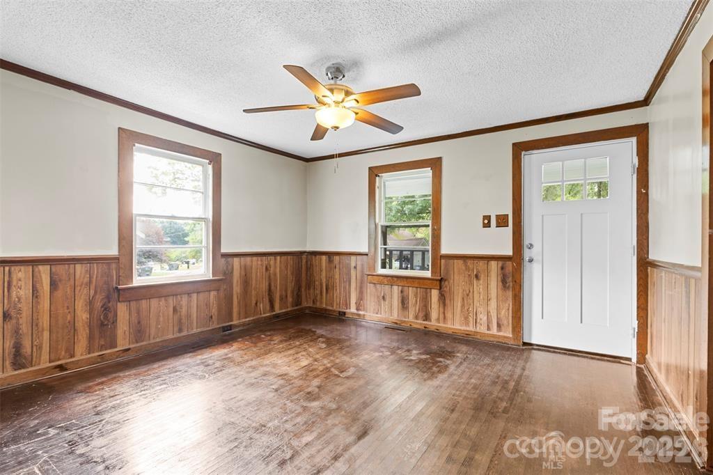 Laurel Park - Residential