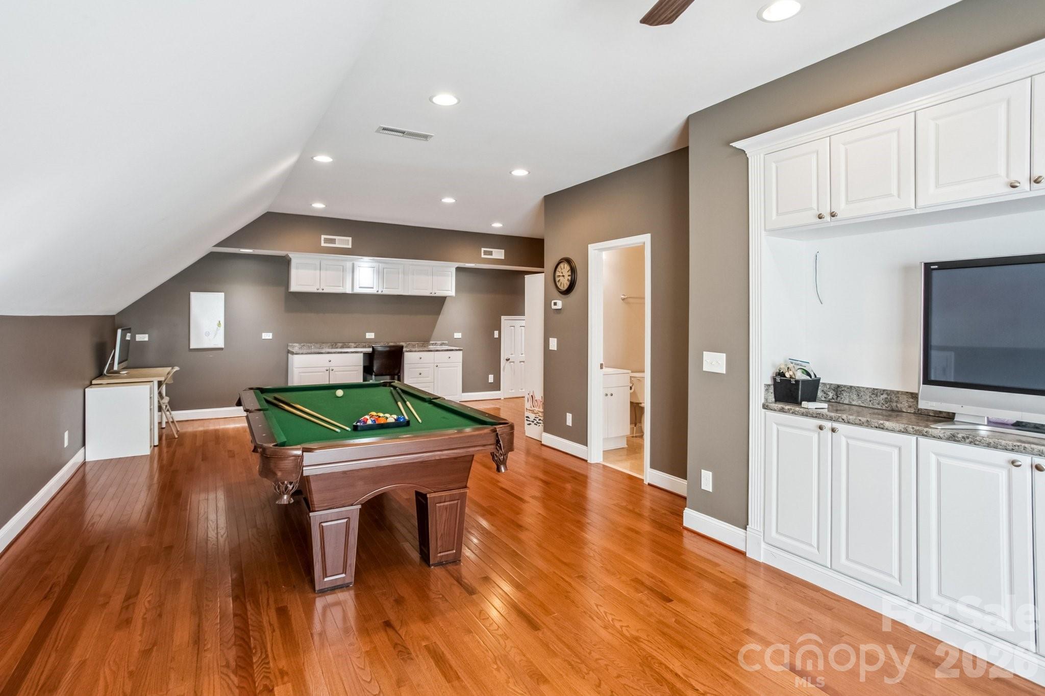 Kensington Forest - Residential