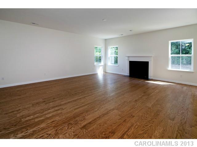 Mill Creek Falls - Residential