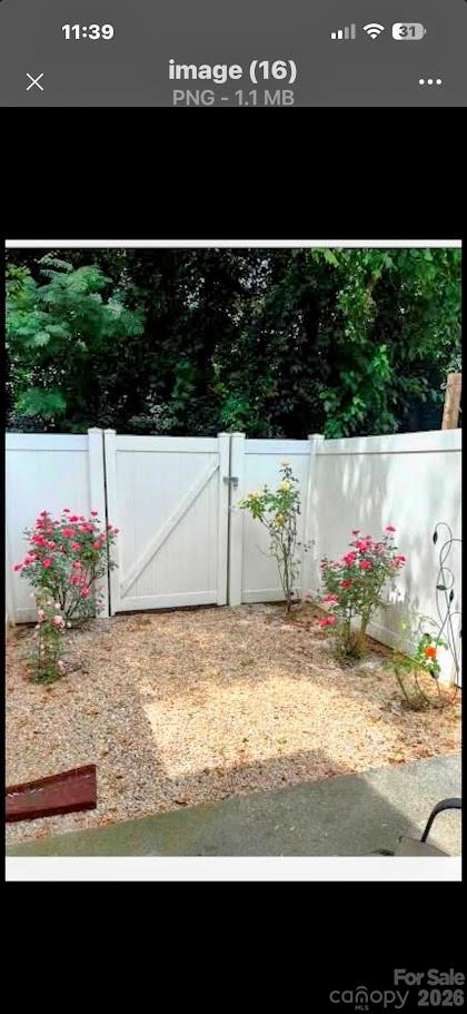 Lela Court - Residential