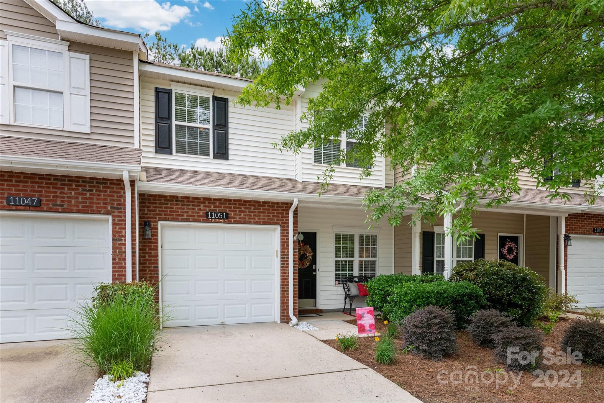 Oakbrooke - Residential