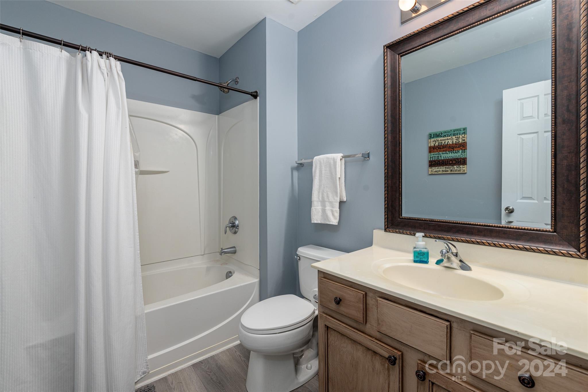 Oakbrooke - Residential