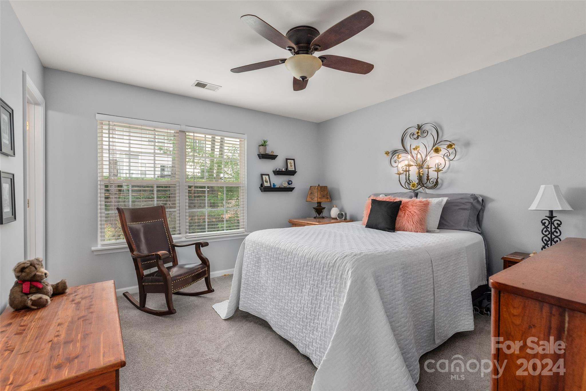 Oakbrooke - Residential