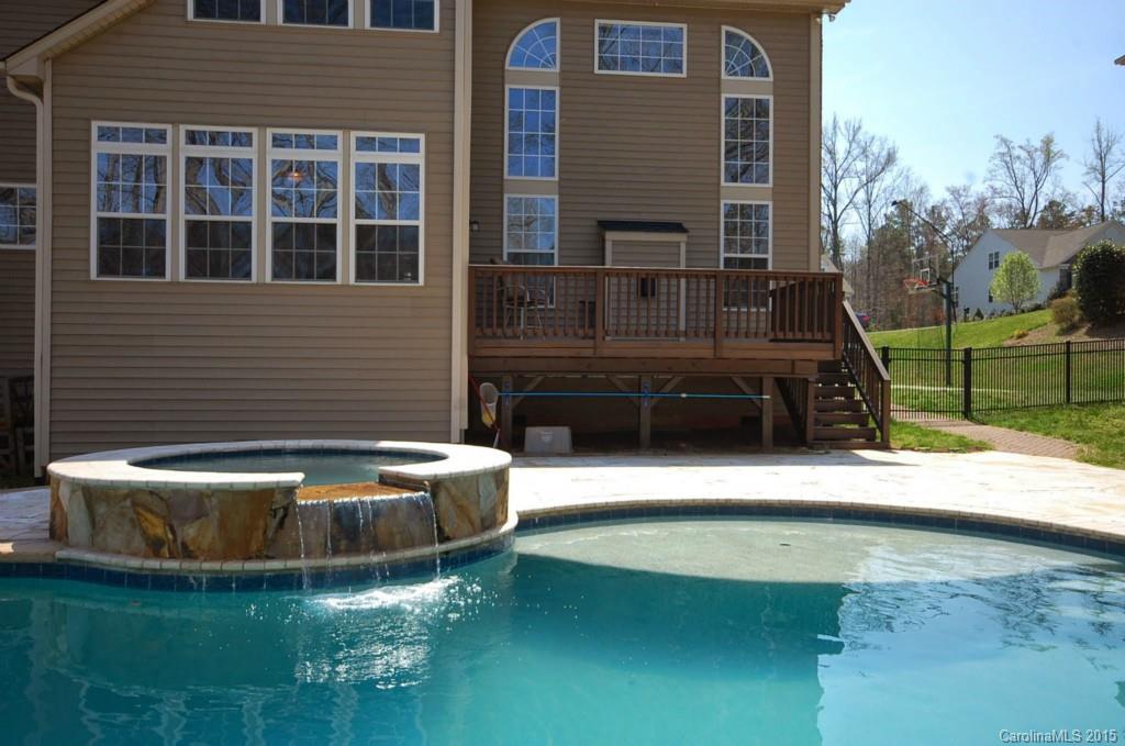 Oakton - Residential