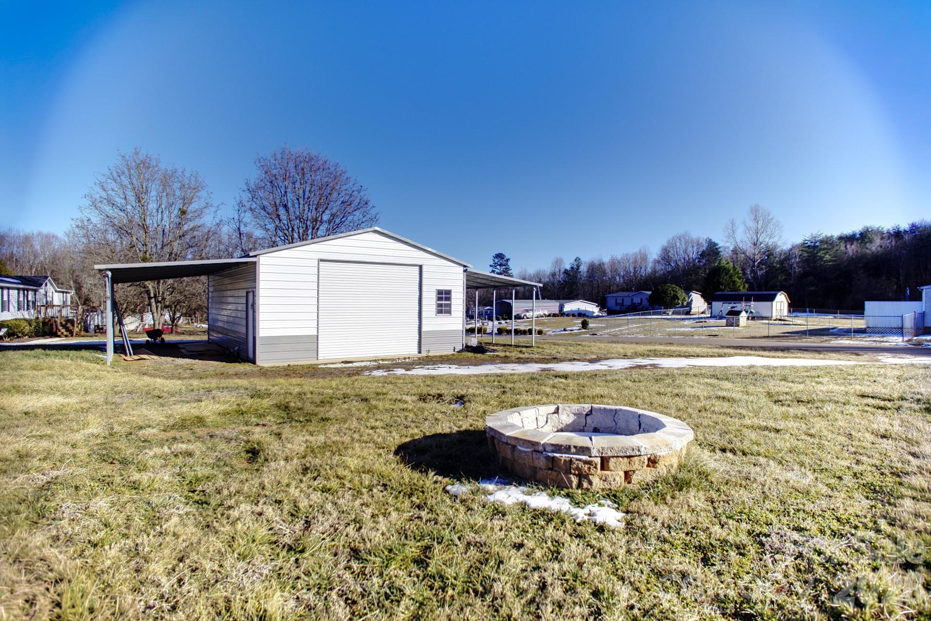 B and J Meadows - Residential