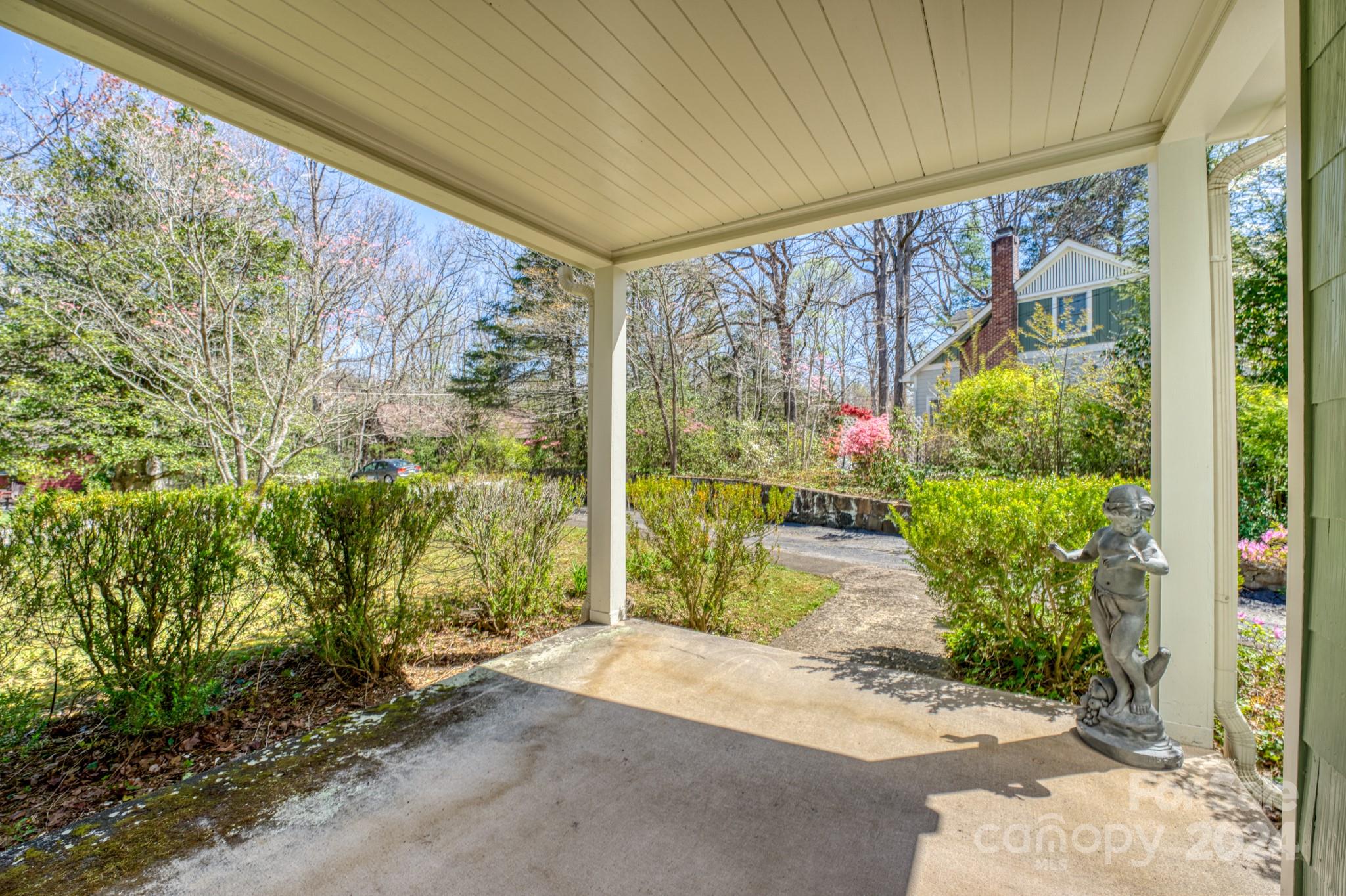 LAKEWOOD PARK - Residential