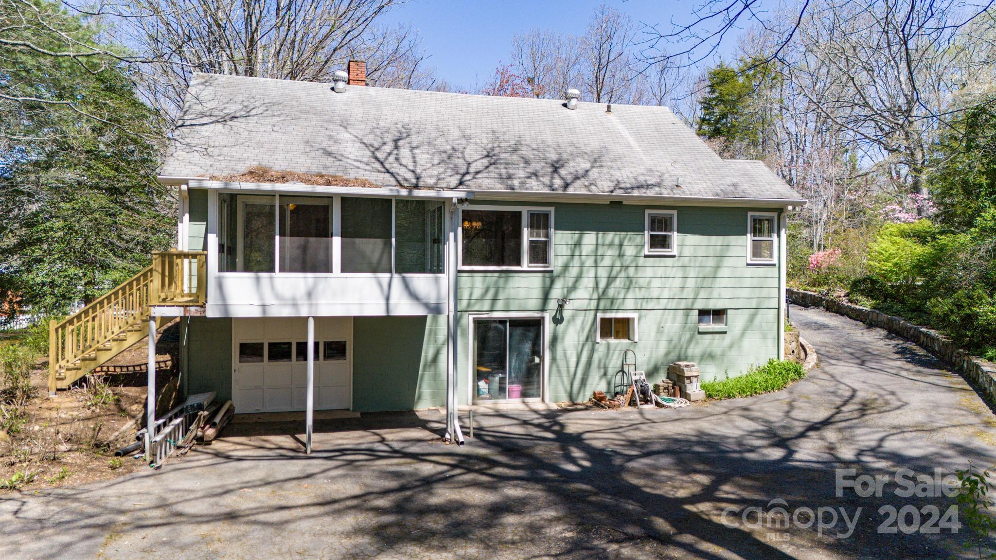 LAKEWOOD PARK - Residential