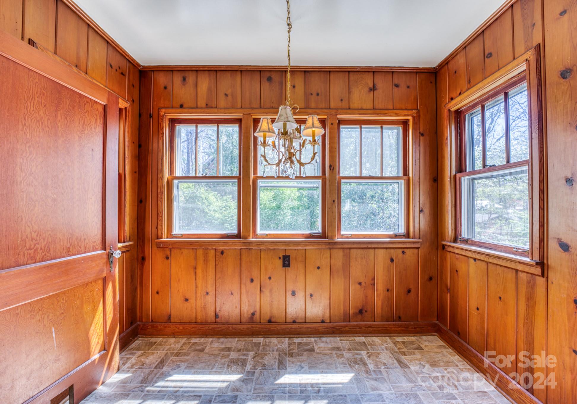 LAKEWOOD PARK - Residential