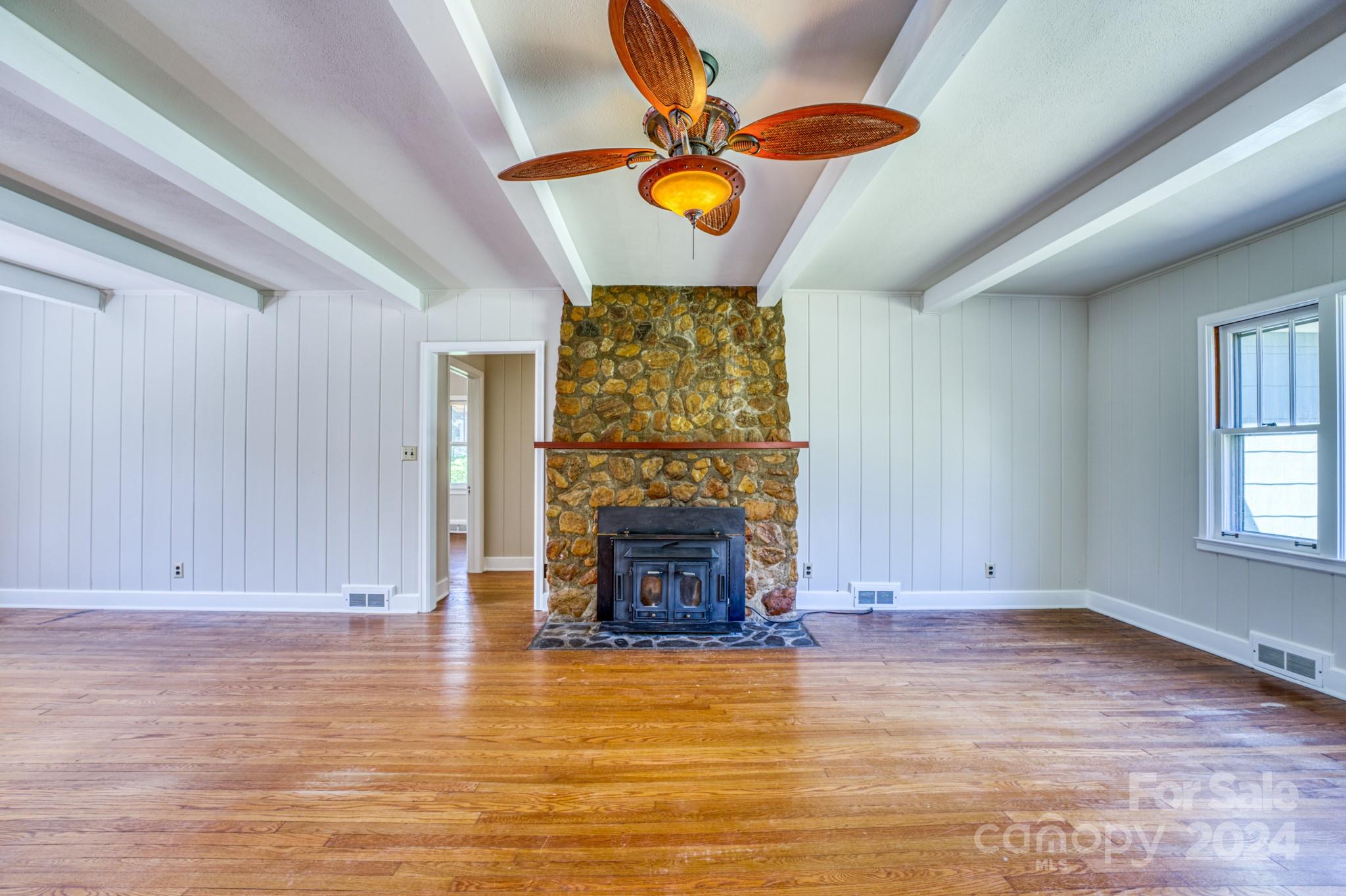 LAKEWOOD PARK - Residential