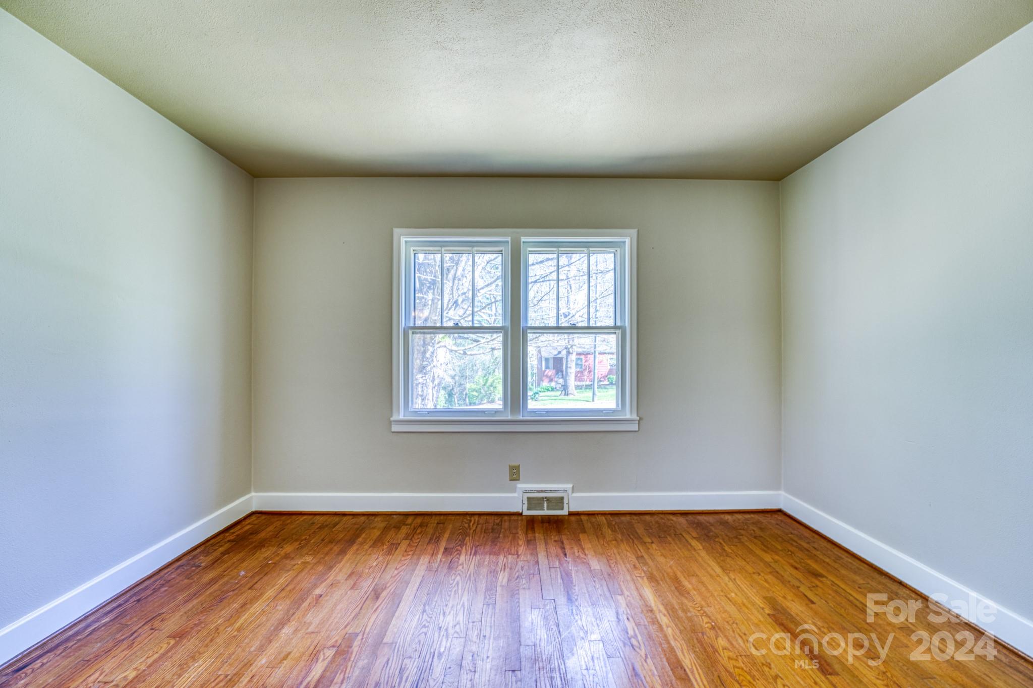 LAKEWOOD PARK - Residential