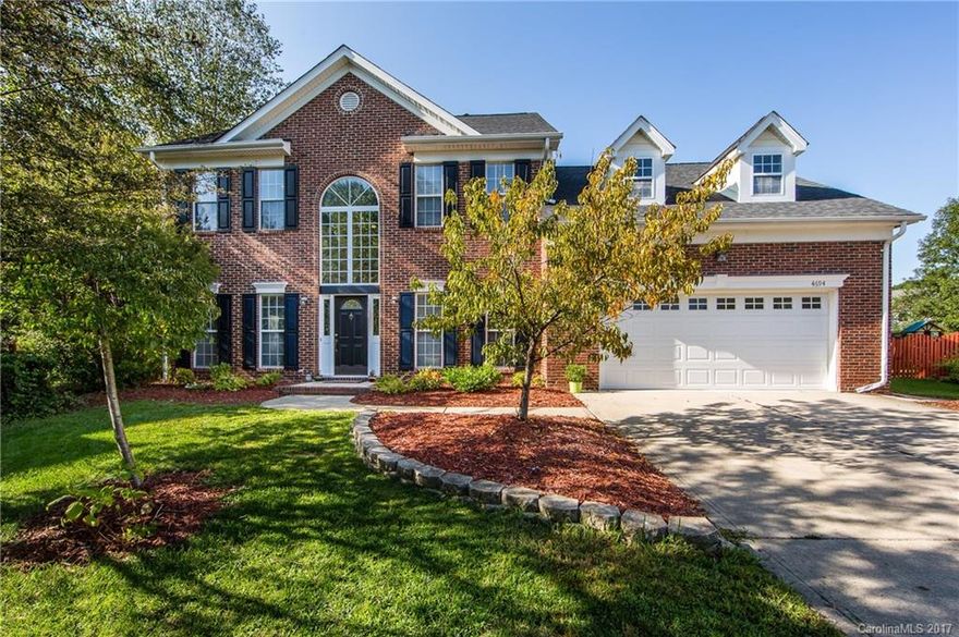 Great 3 bedroom, 3 bath house in Sheffield Manor located on quiet cul-de-sac! Over 2,600 heated sq ft, this home boasts open, transitional floorplan. Many awesome features including spacious kitchen w/ SS appliances & tile backsplash, hardwoods through most of main, 2-story great room w/ vaulted ceiling, gas fireplace w/ marble surround, huge master bedroom, large bonus room! Full bath on first floor & office/study that adjoins could be used as bedroom. Nice private backyard! Move-in ready!