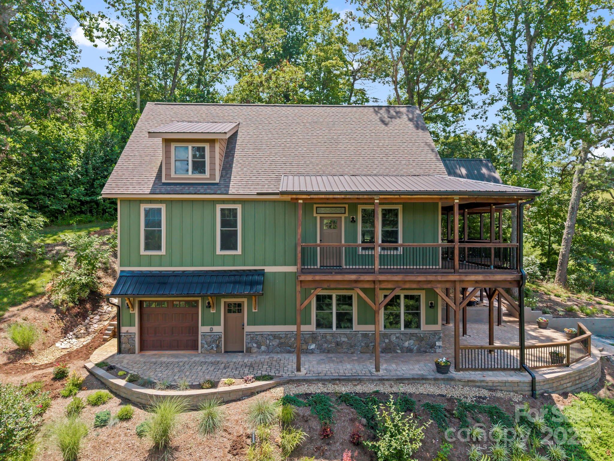 211 Wimbledon Court