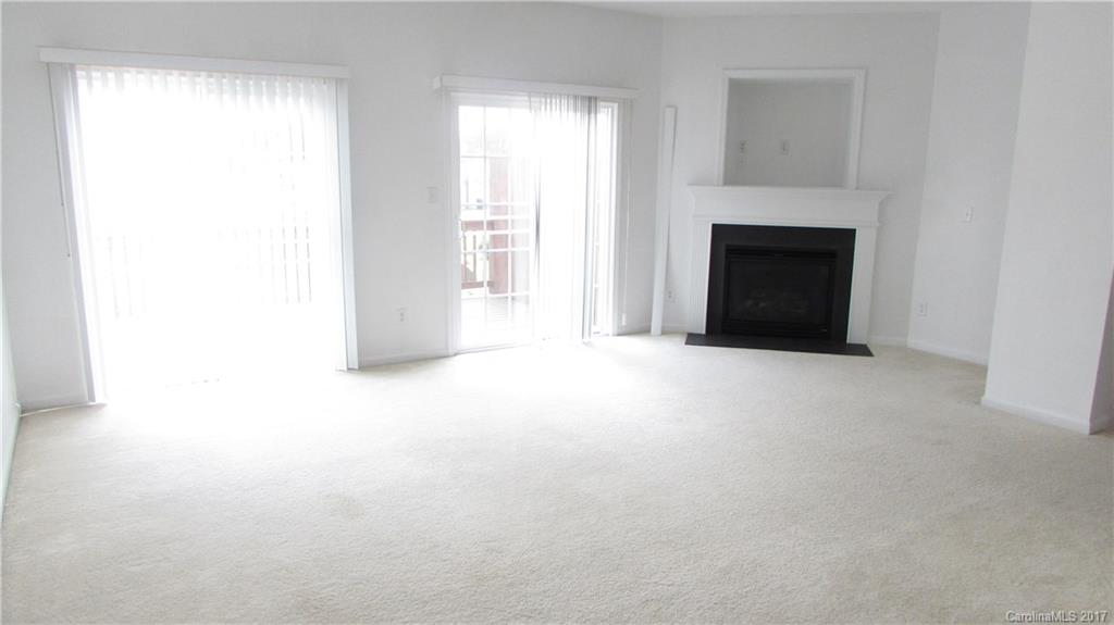 Moss Creek Village - Residential