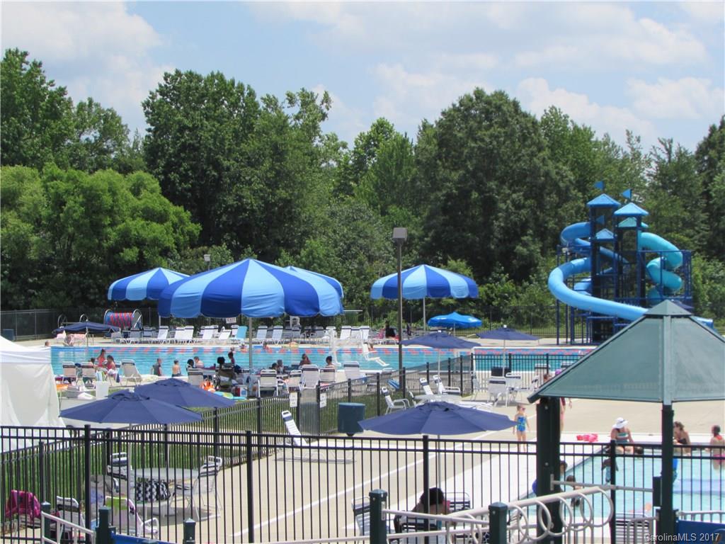 Moss Creek Village - Residential