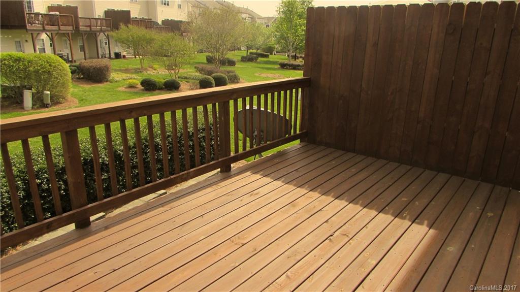 Moss Creek Village - Residential