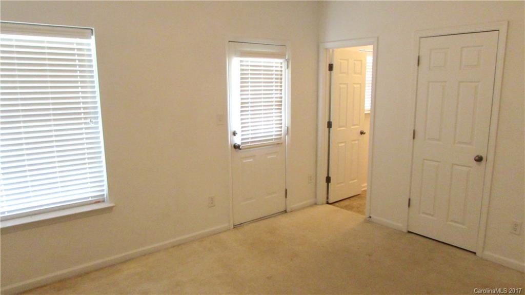 Moss Creek Village - Residential