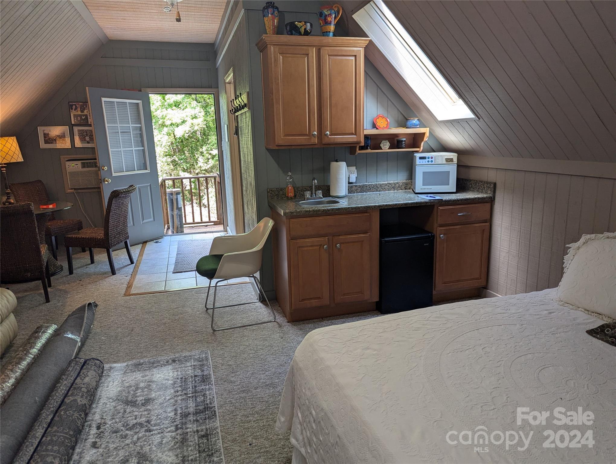 Eastview Oaks - Residential