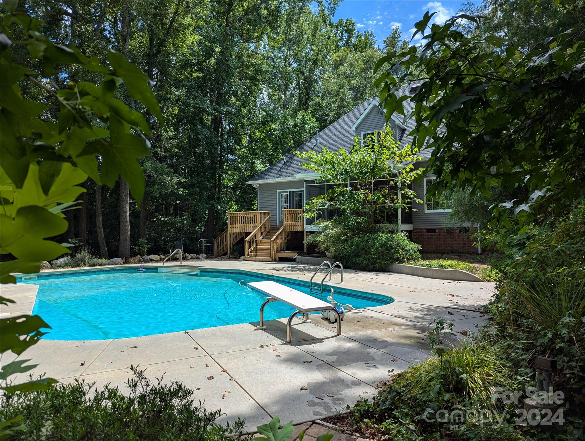 Eastview Oaks - Residential