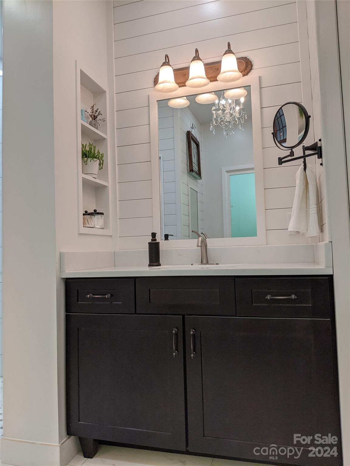 Eastview Oaks - Residential