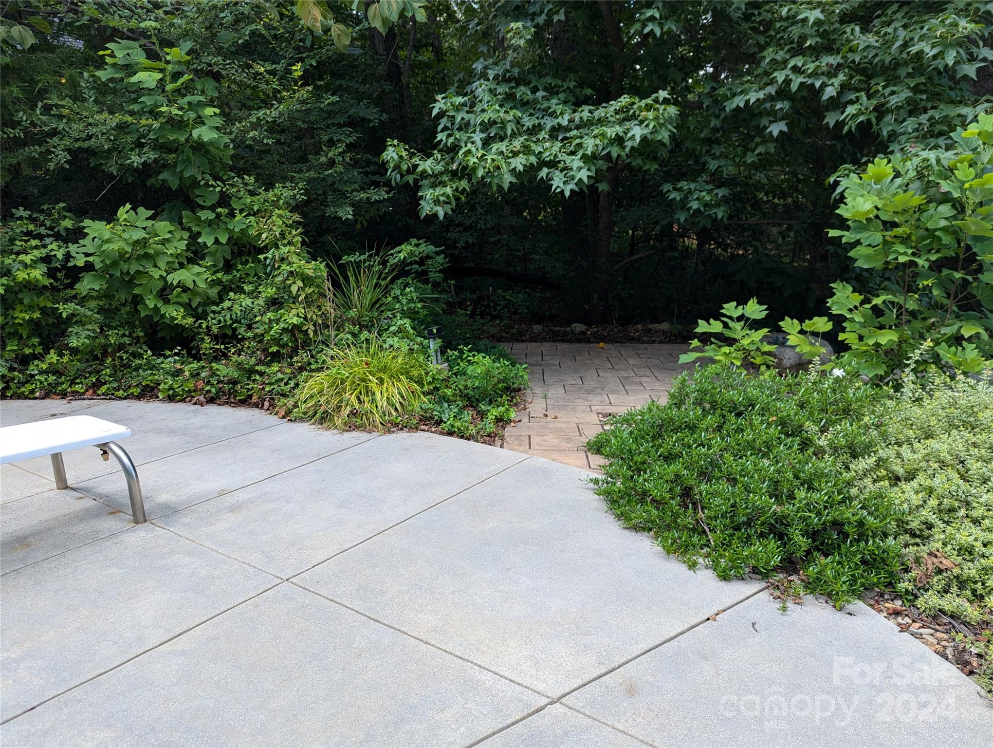 Eastview Oaks - Residential