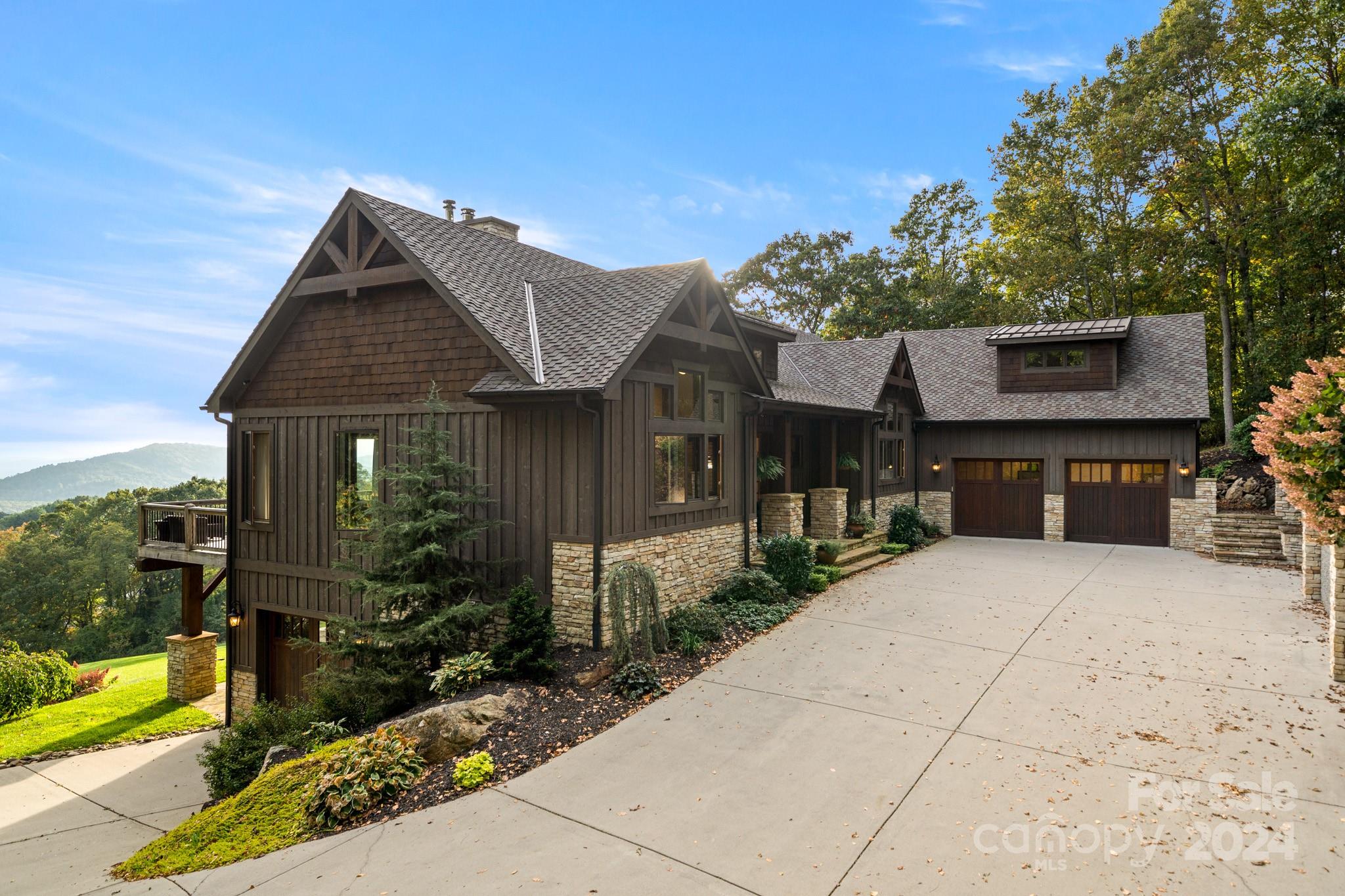 Grand Highlands at Bearwallow - Residential