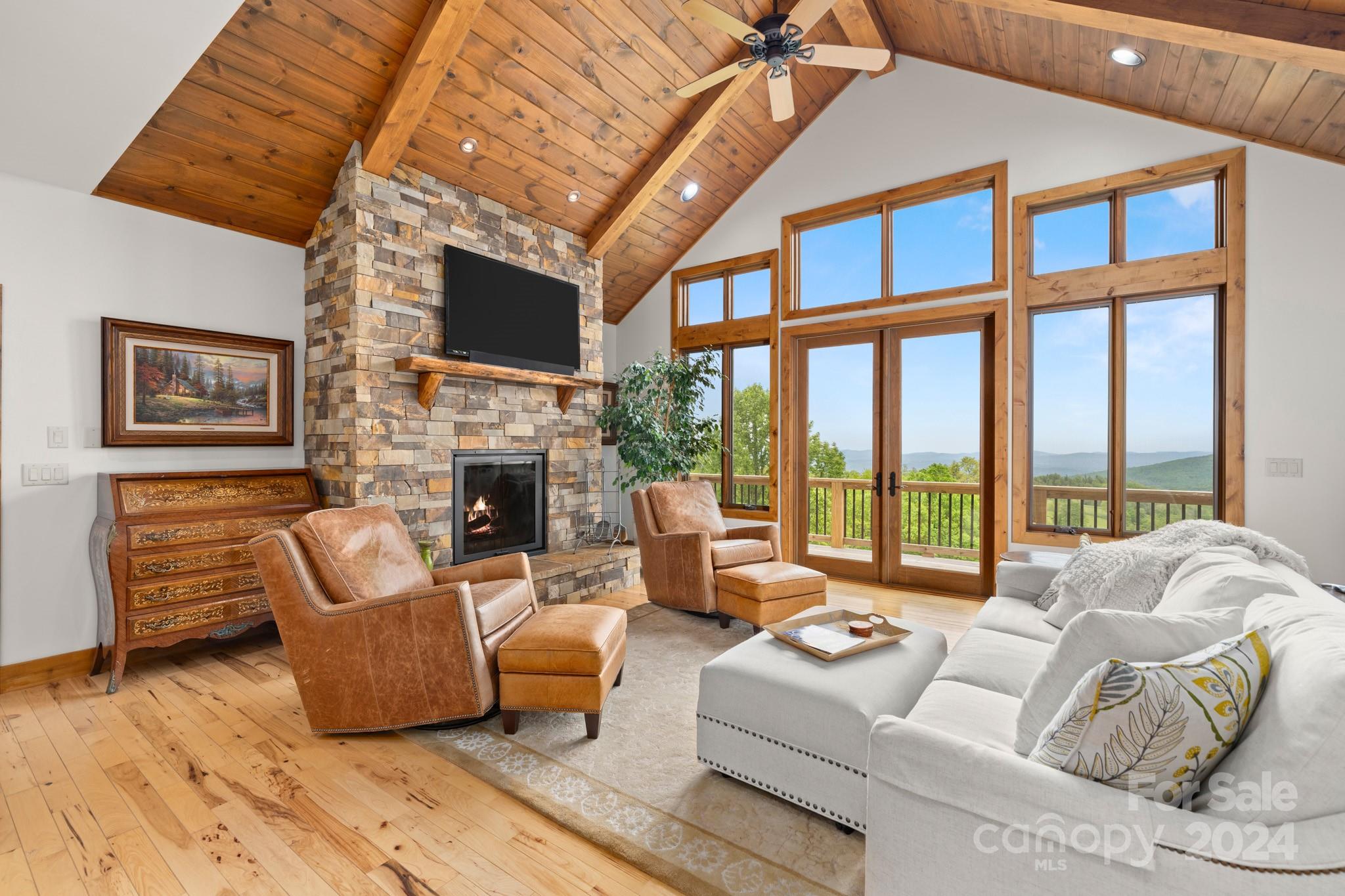 Grand Highlands at Bearwallow - Residential