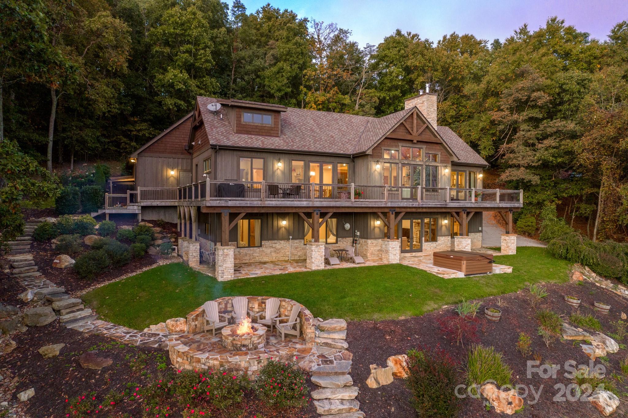 Grand Highlands at Bearwallow - Residential