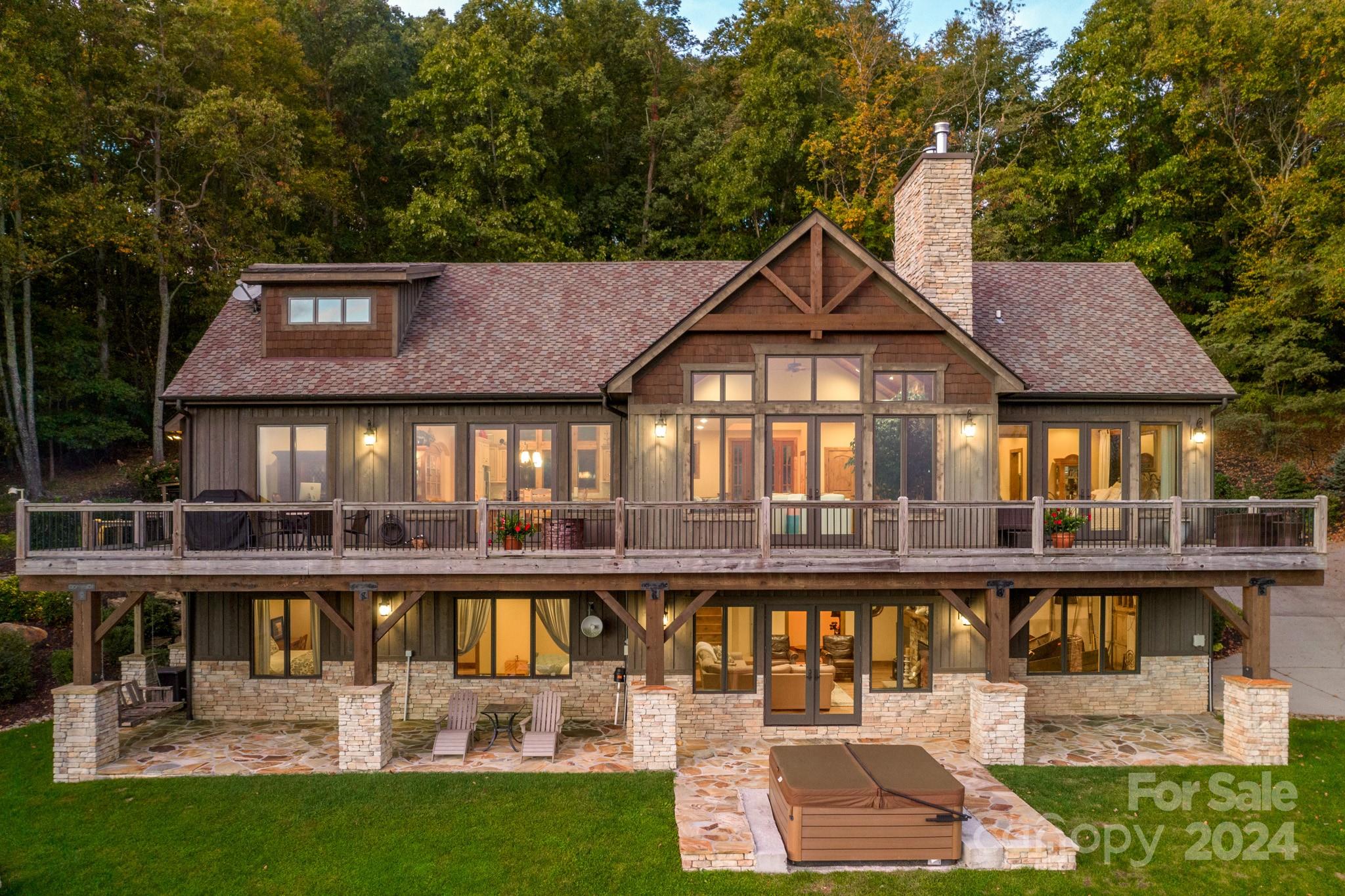 Grand Highlands at Bearwallow - Residential