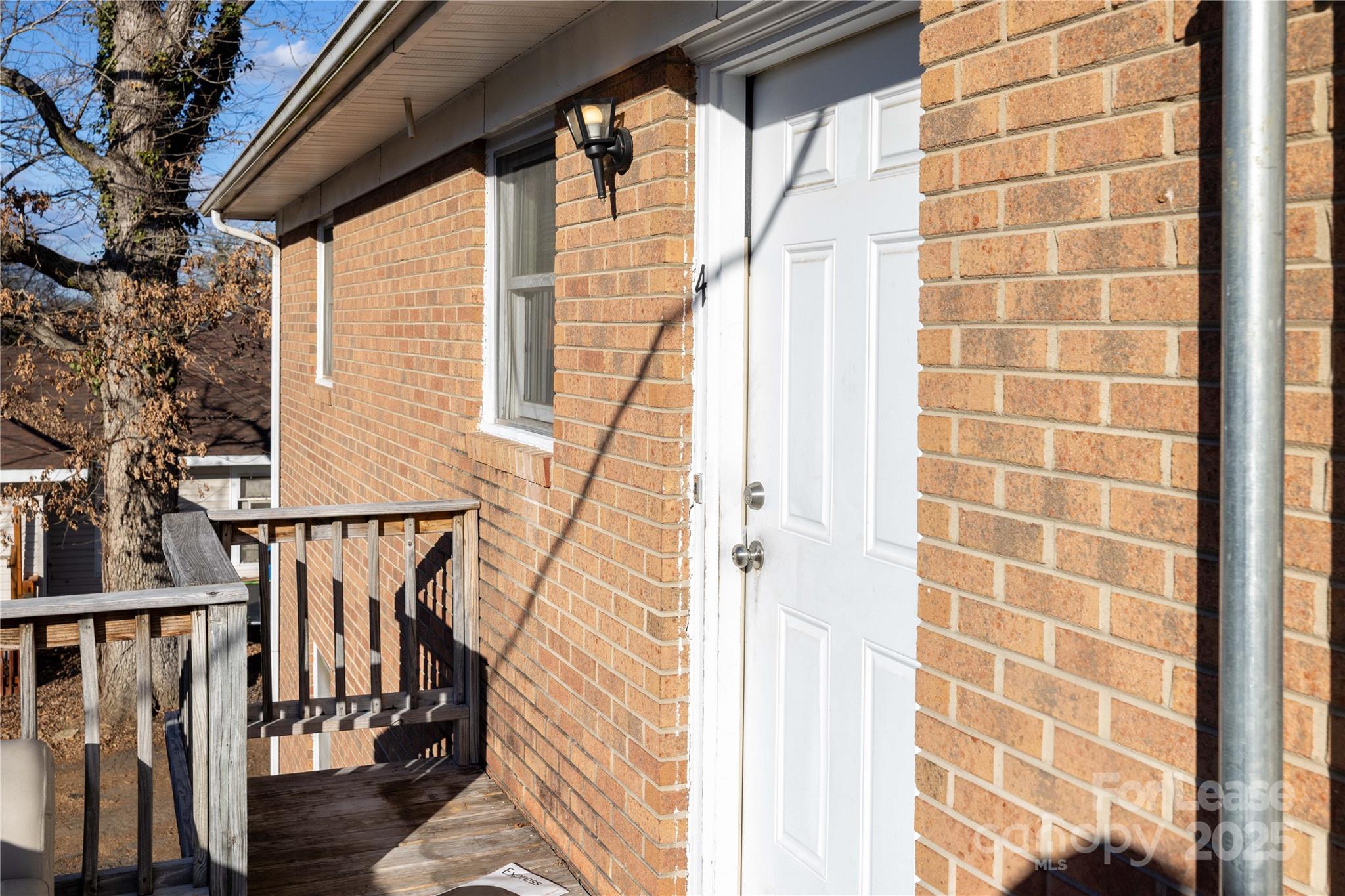 424 S Fourth Street 4