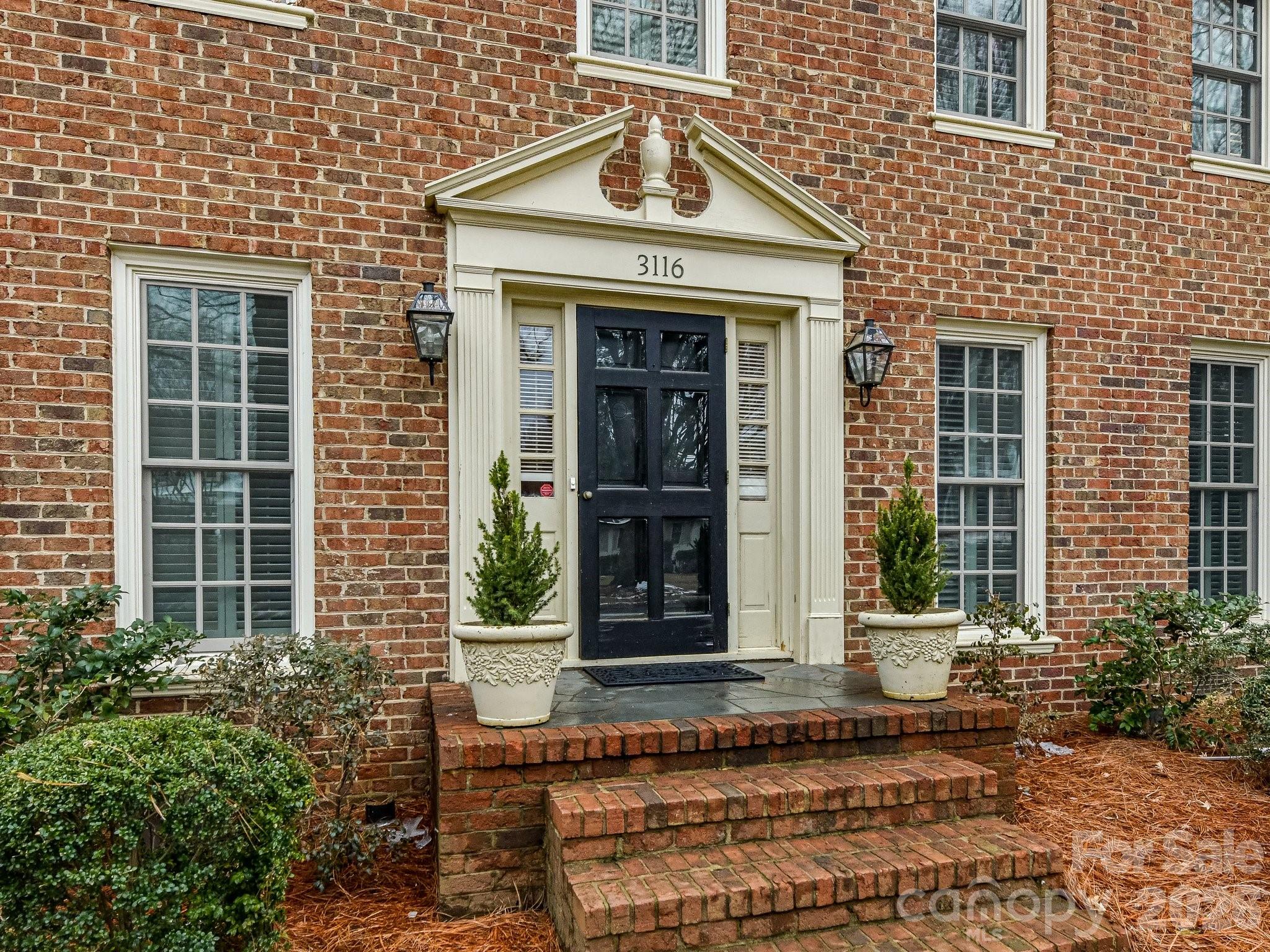 3116 Cloverfield Road