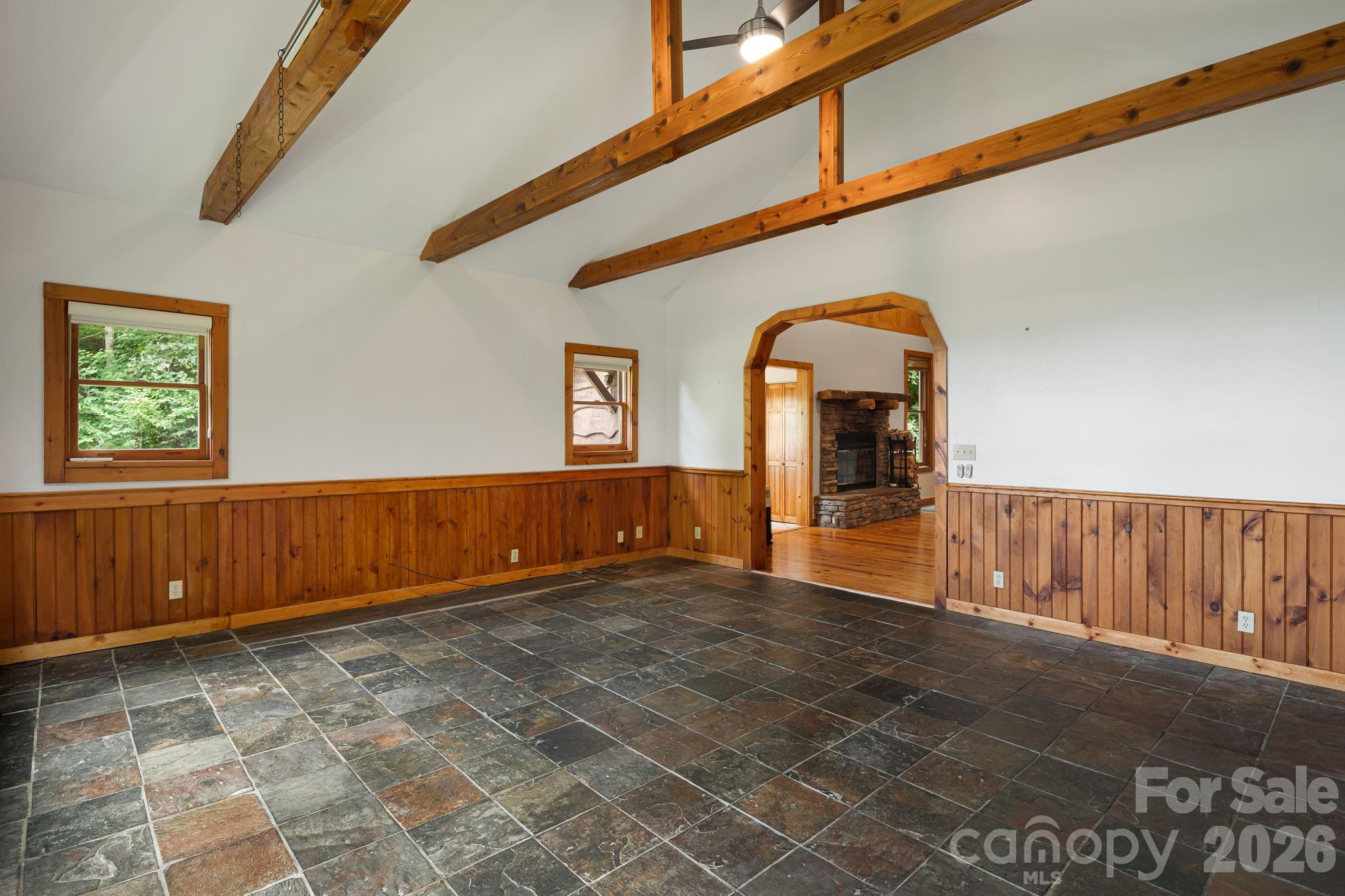 125 Hyacinth Drive