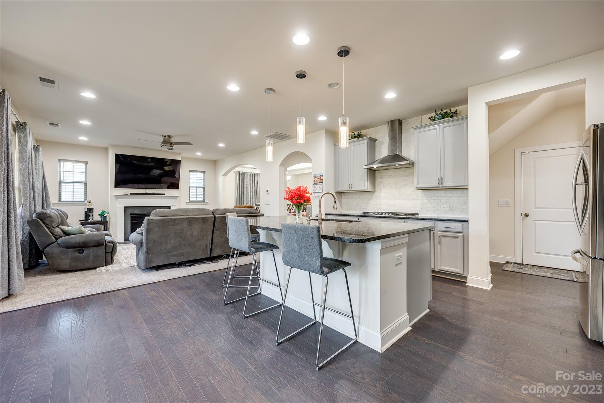 Oakland Pointe - Residential